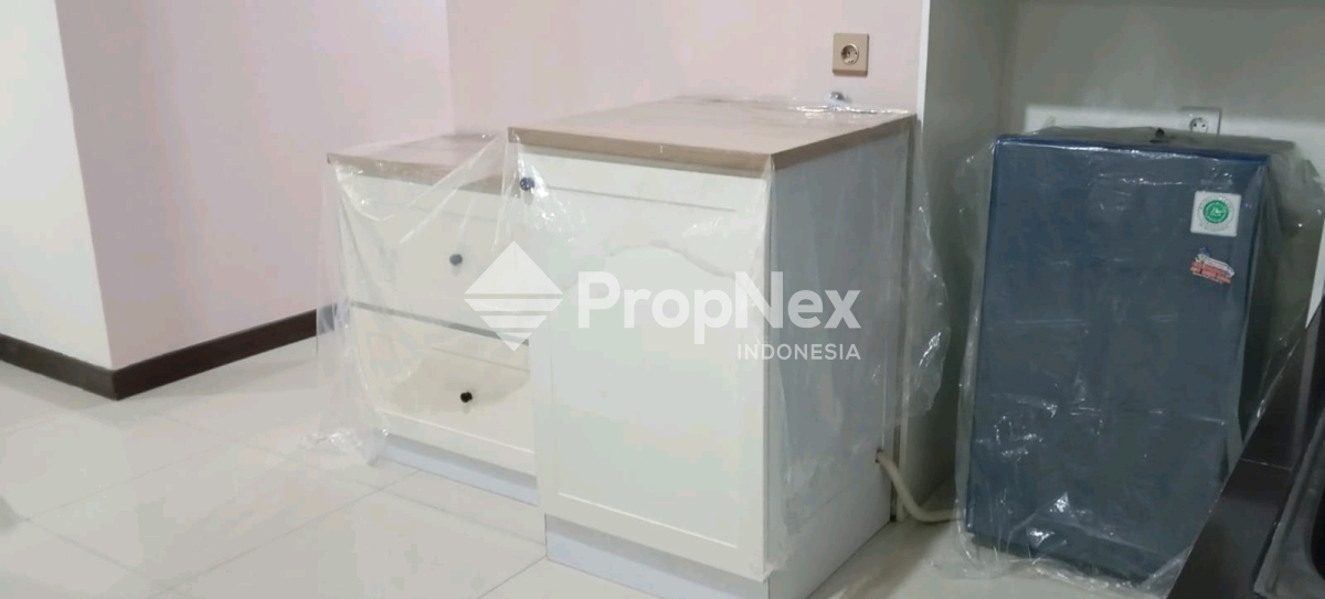 Sewa Apartemen Baru 3 Kamar Kebon Jeruk Jakarta Barat Strategis — foto 3