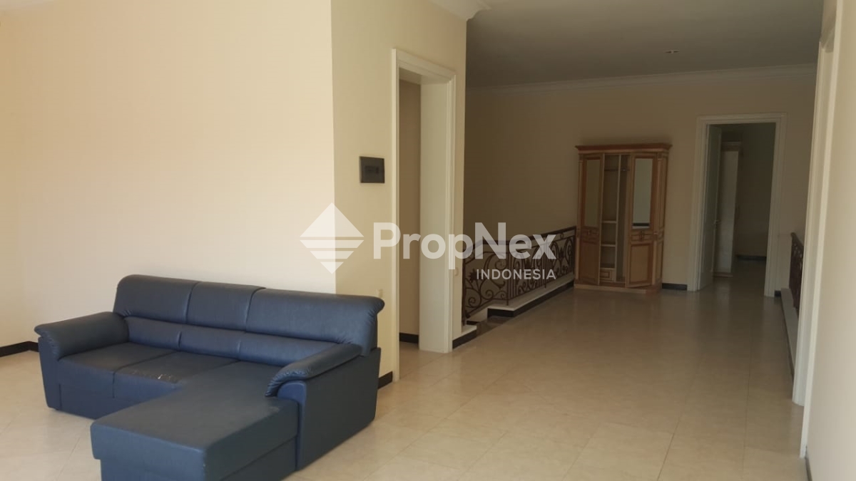 Rumah MEDITERANIA Mewah di PALM HILL Citraland — foto 5