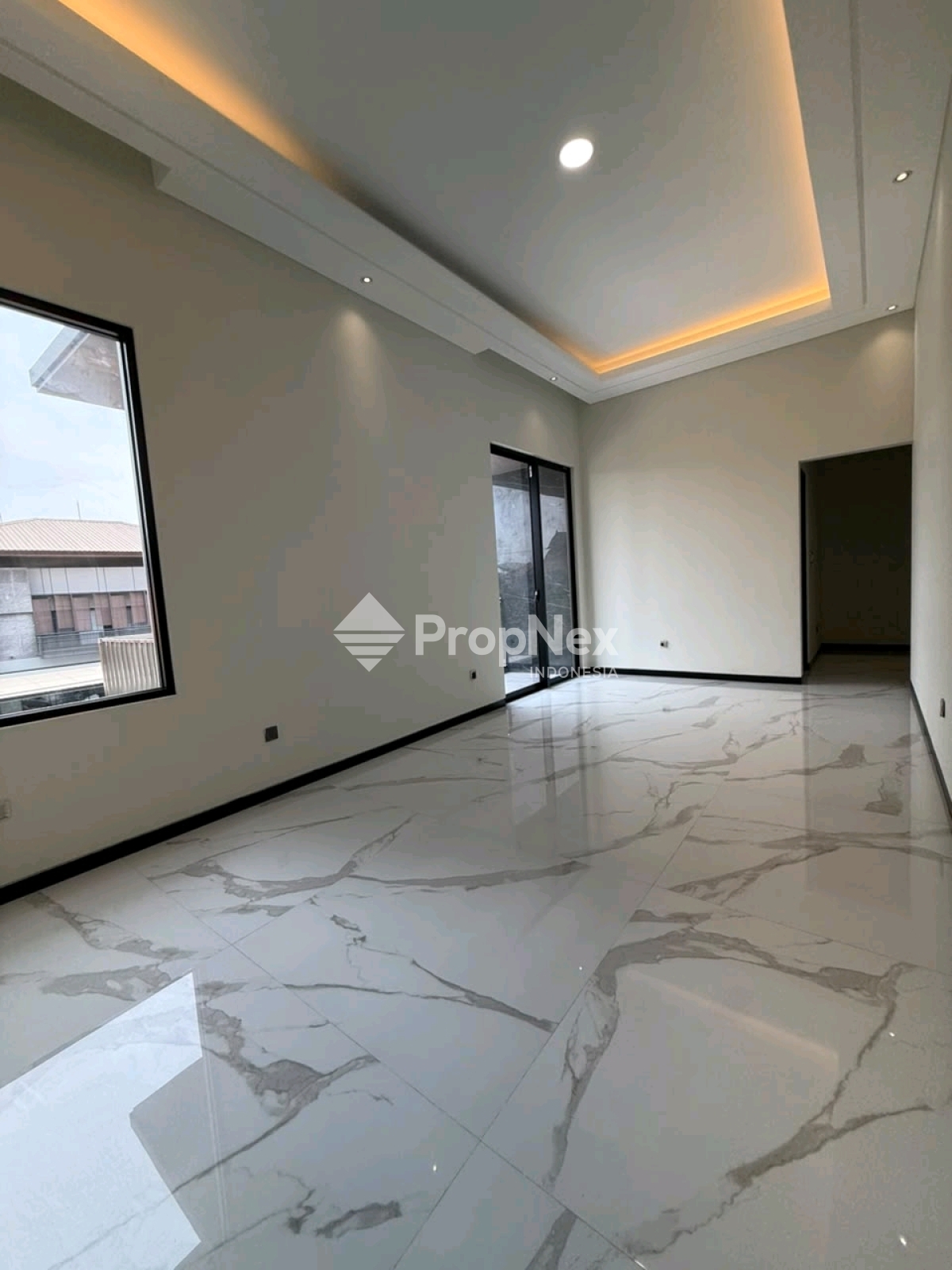 Rumah Manyar Baru Gress Row Jalan 5 Mobil — foto 4