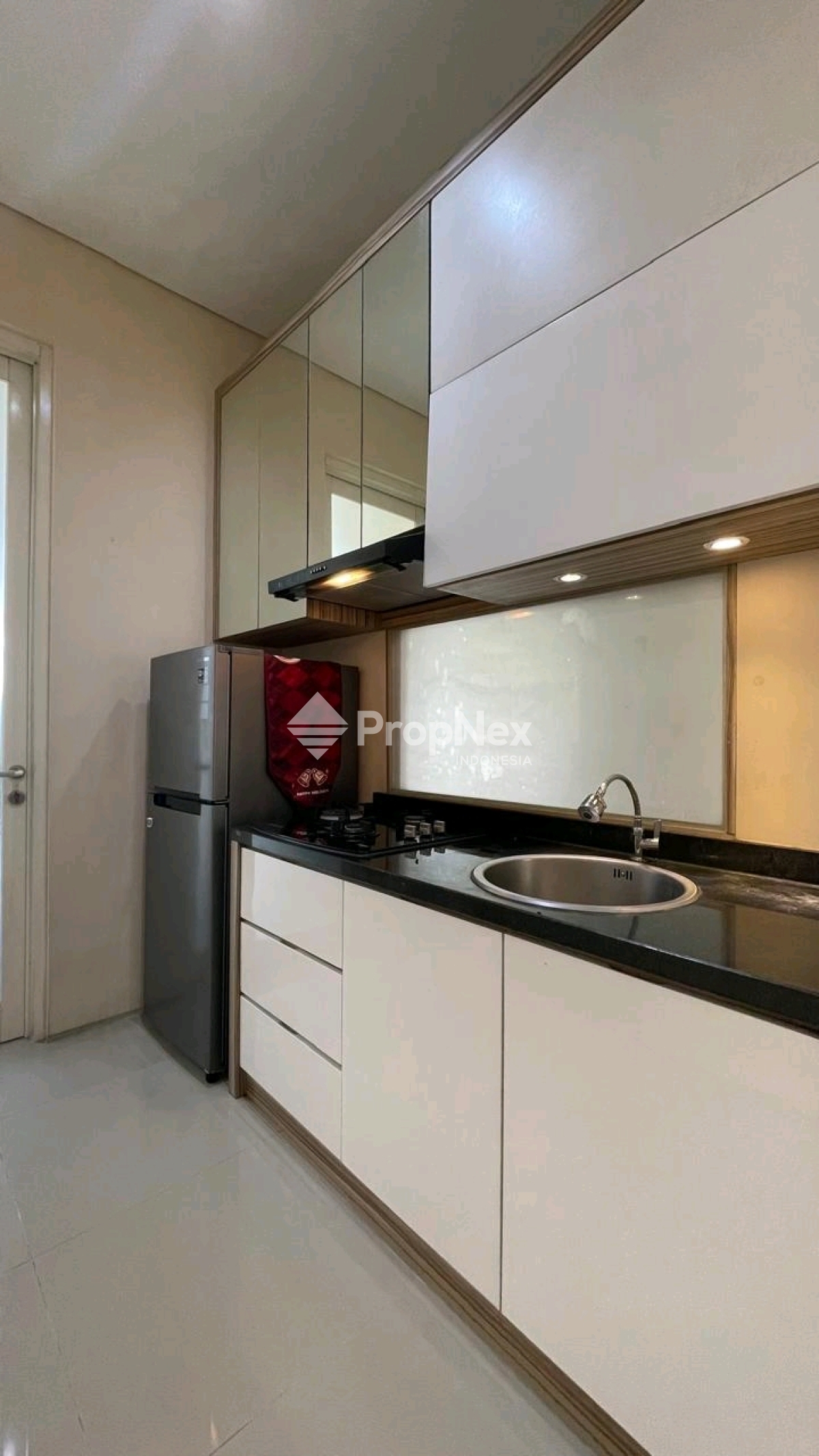 Disewakan rmh di Pelican Citraland — foto 7