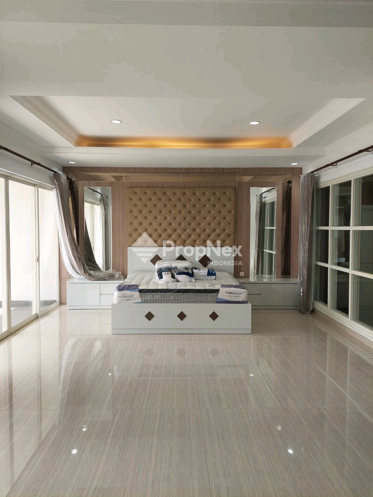 PURI GALAXY - NEW GRESS FULL FURNISH — foto 2