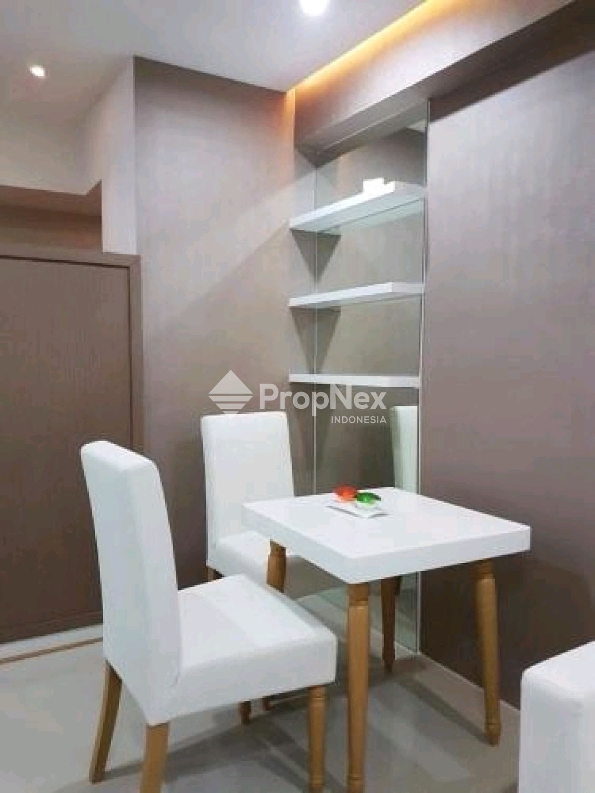 PROMO Apartemen Tanglin Furnish MEWAH tp MURAH — foto 4