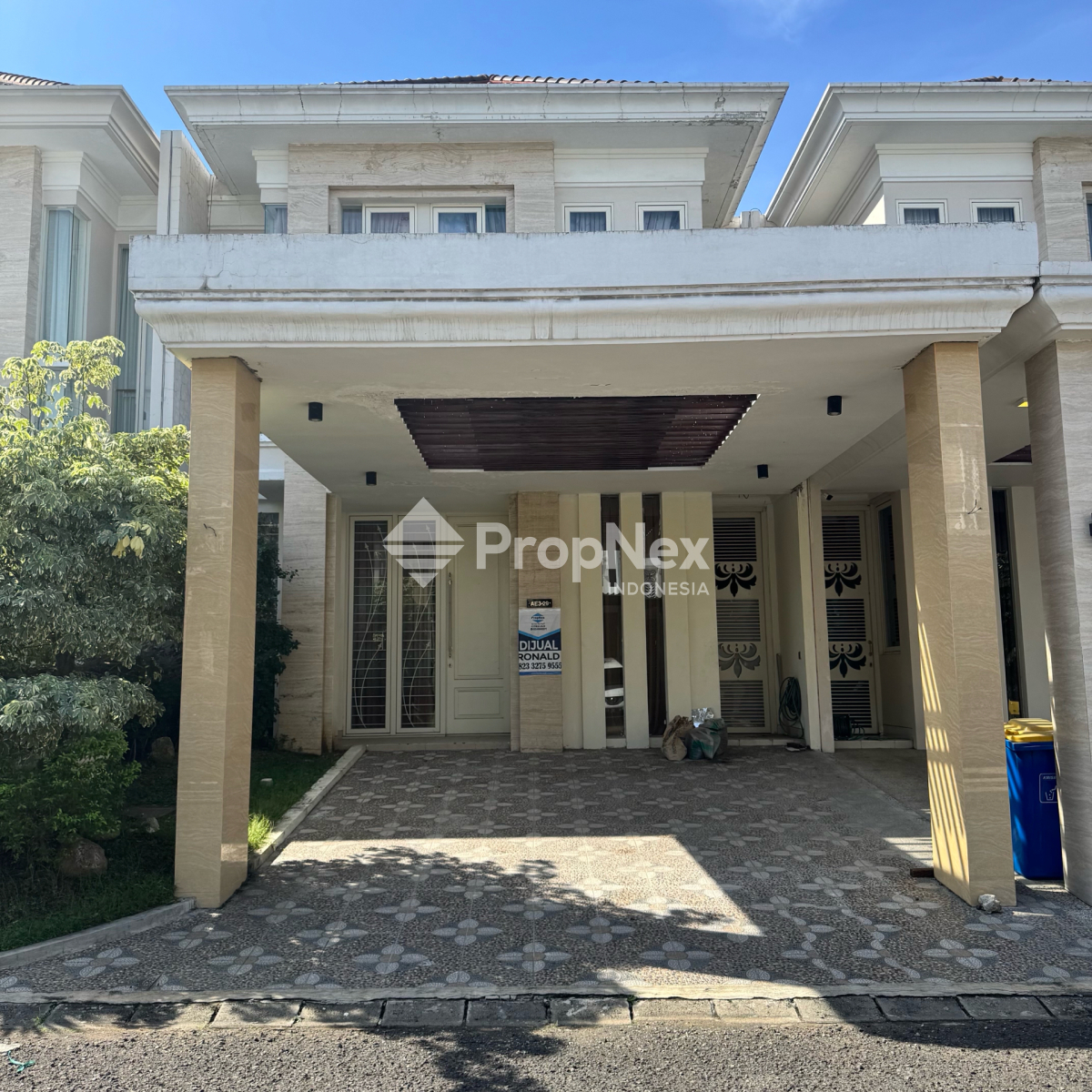 La Riz Wood dekat Clob House Pakuwon Indah — foto 4