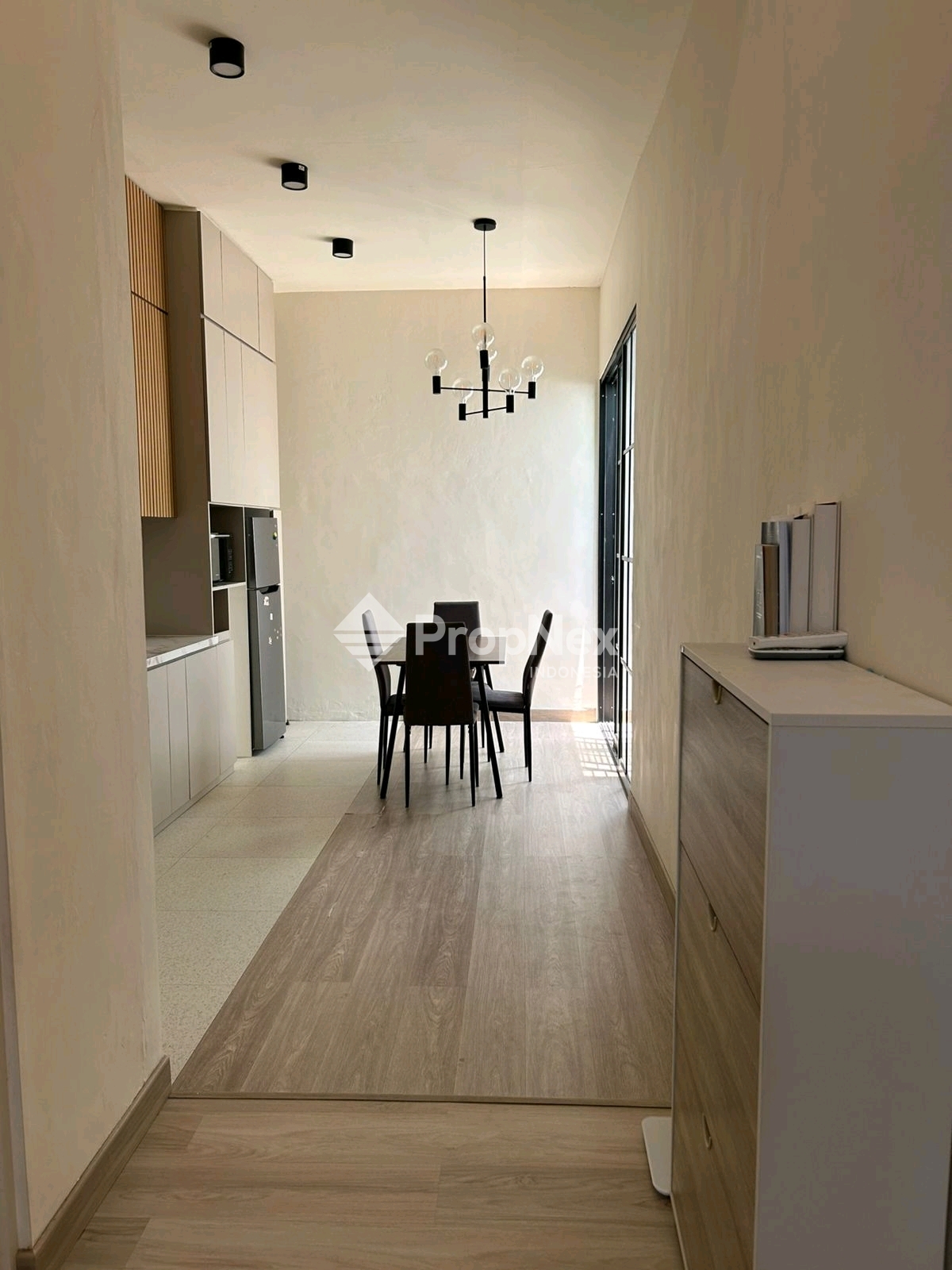 Rumah Modern Pesona Ciputih Bogor Furnished Siap Huni — foto 5