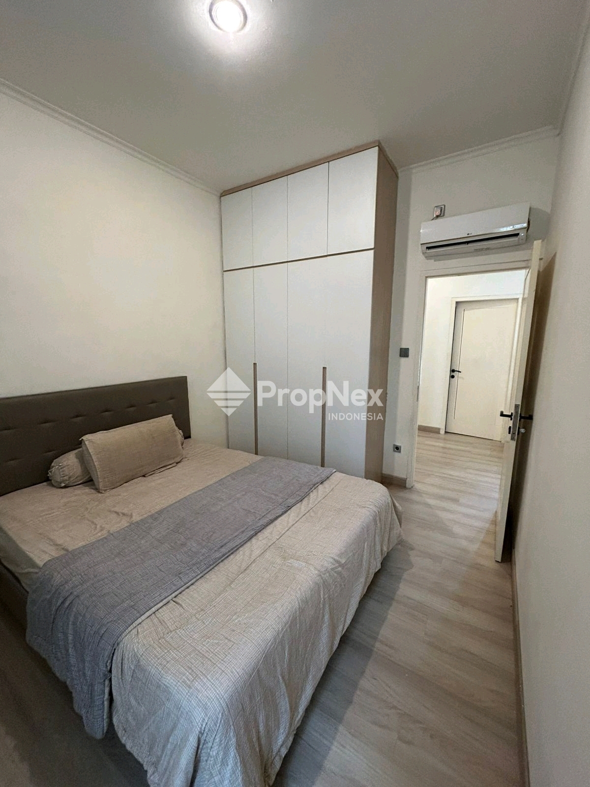 Rumah Modern Pesona Ciputih Bogor Furnished Siap Huni — foto 9