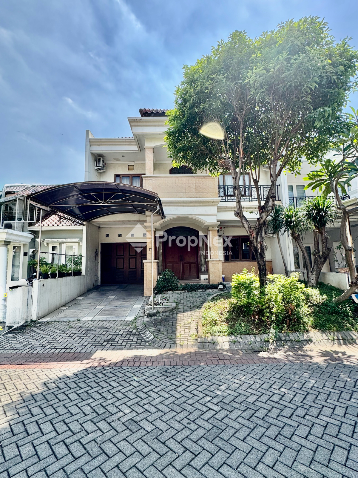 DISEWAKAN RUMAH ROYAL PARK CITRALAND 4KT 2LT SEMI FURNISH