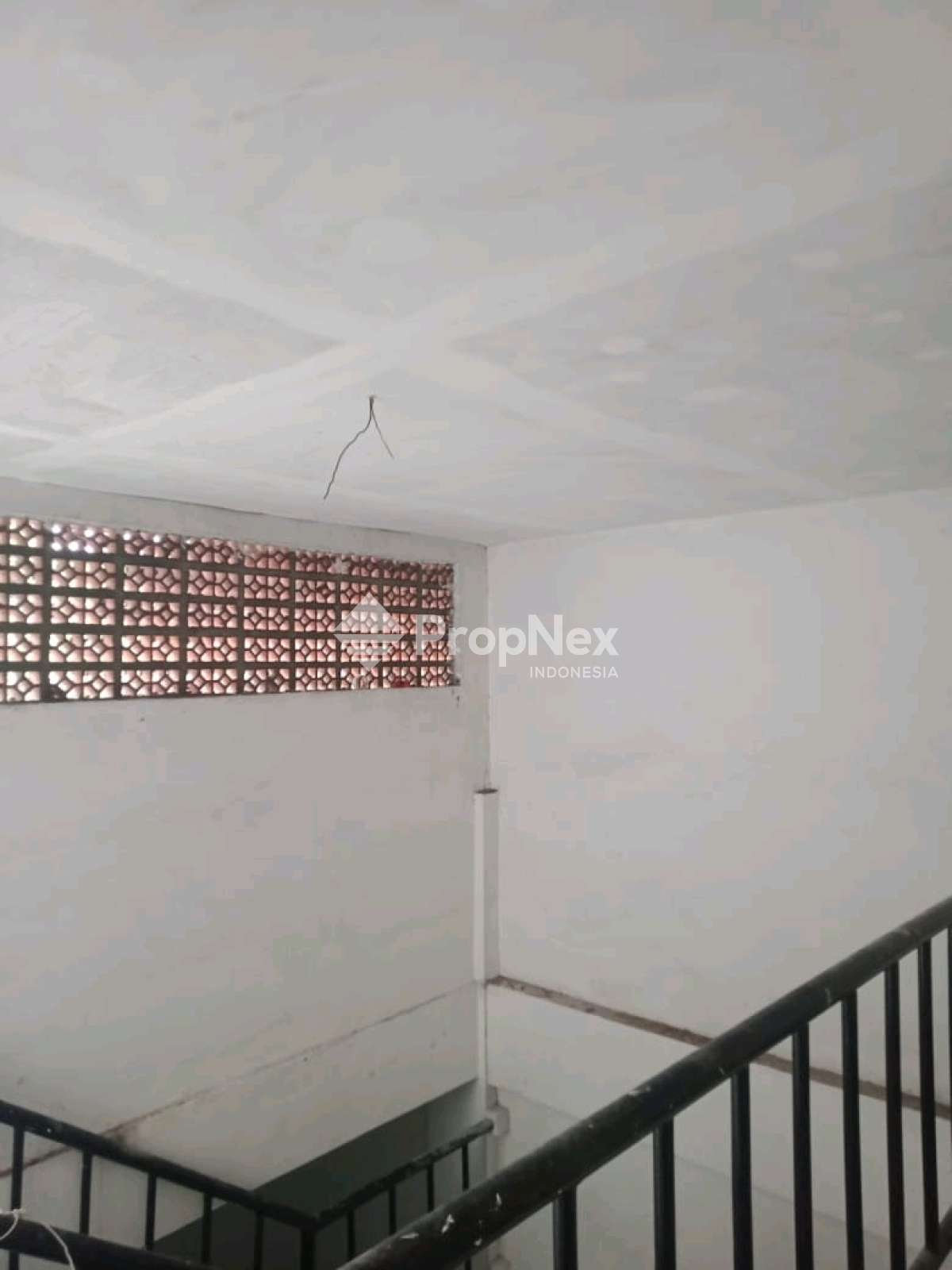 Dijual & Disewa Ruko Strategis Ngagel Surabaya — foto 7