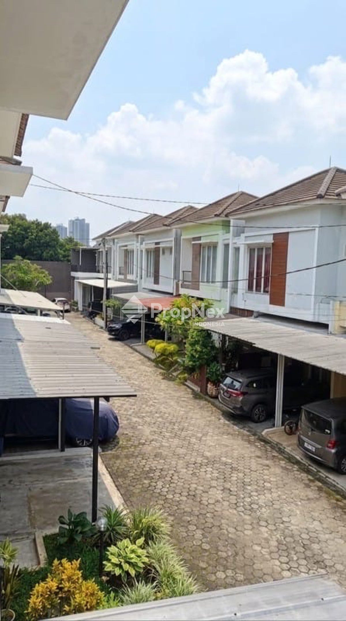 kiara residence no D1 jalan Pringgodani — foto 5