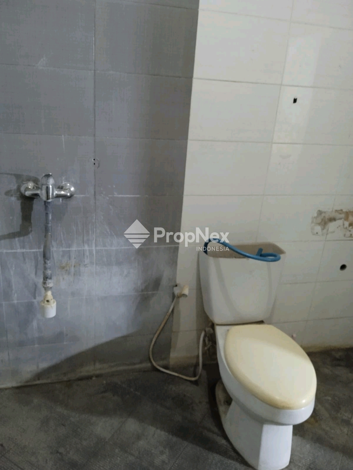 JL. Lebak indah asrih — foto 3