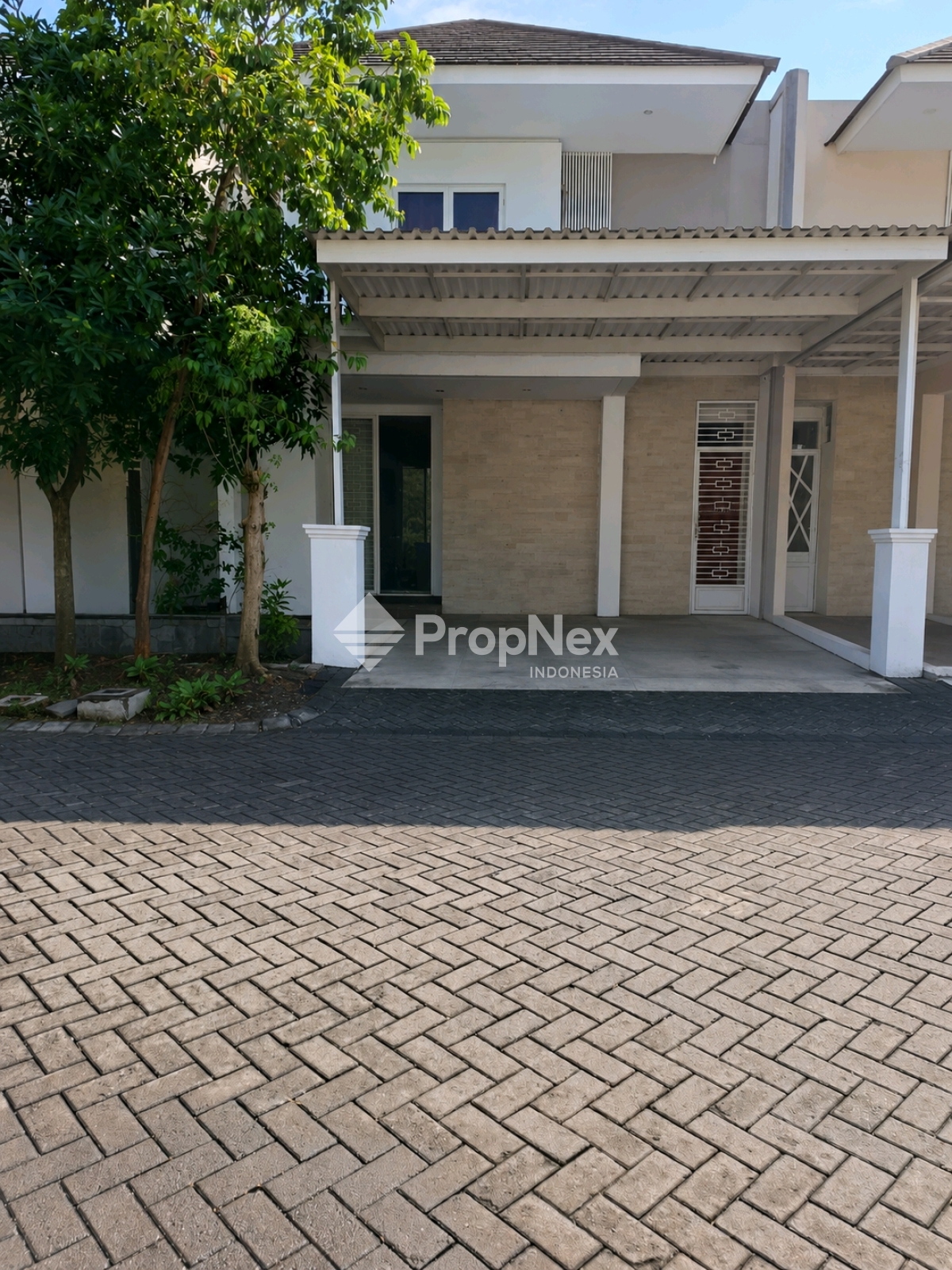 Rumah Mewah 2 Lantai Royal Residence Wiyung Surabaya