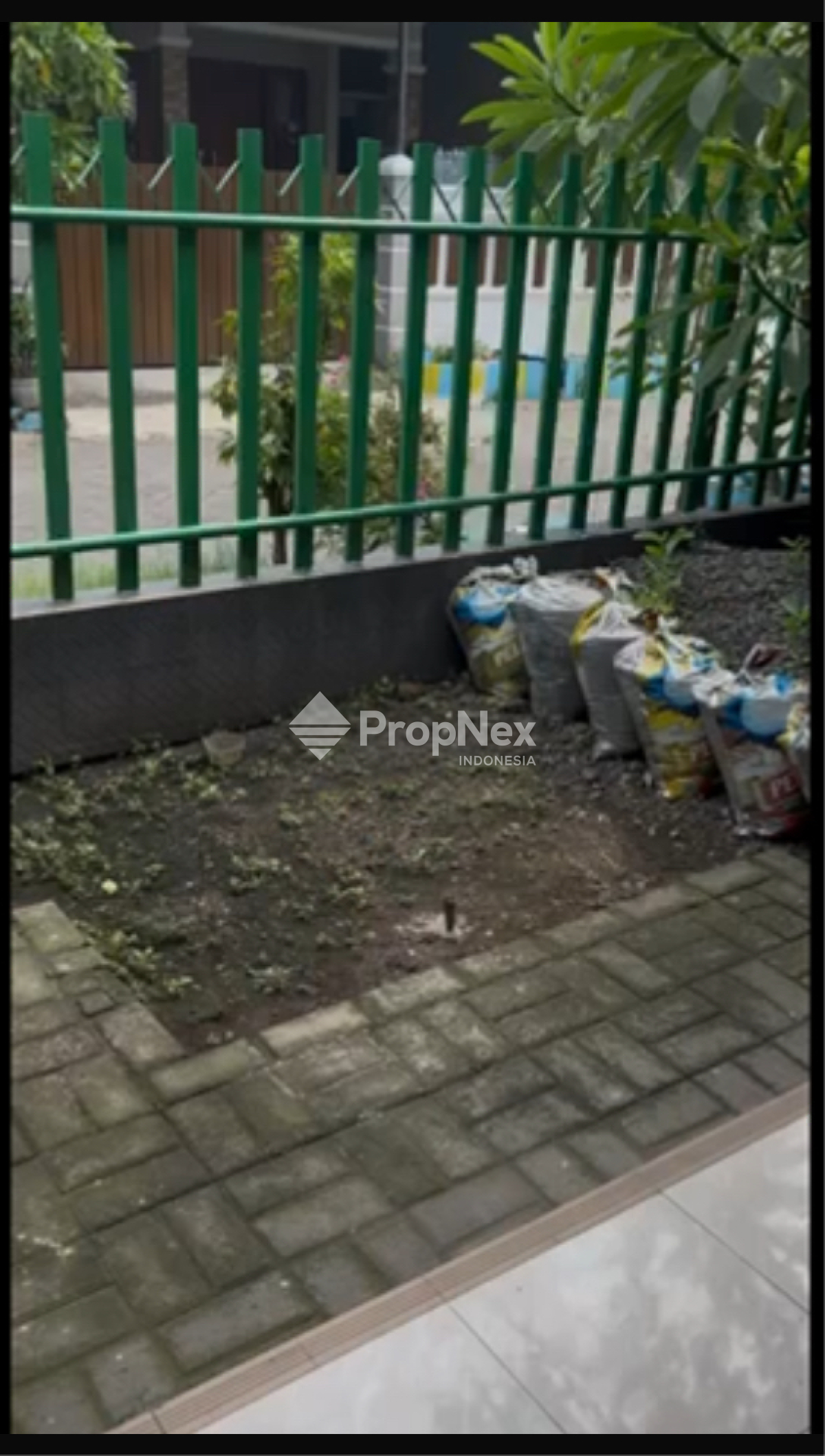 kutisari indah barat — foto 5