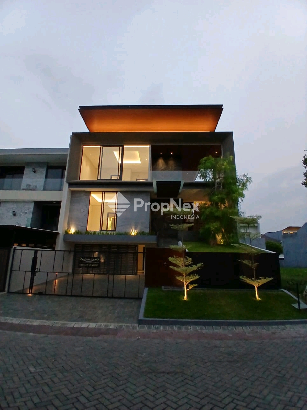 Dijual Rumah Mewah di Somerset, Citraland