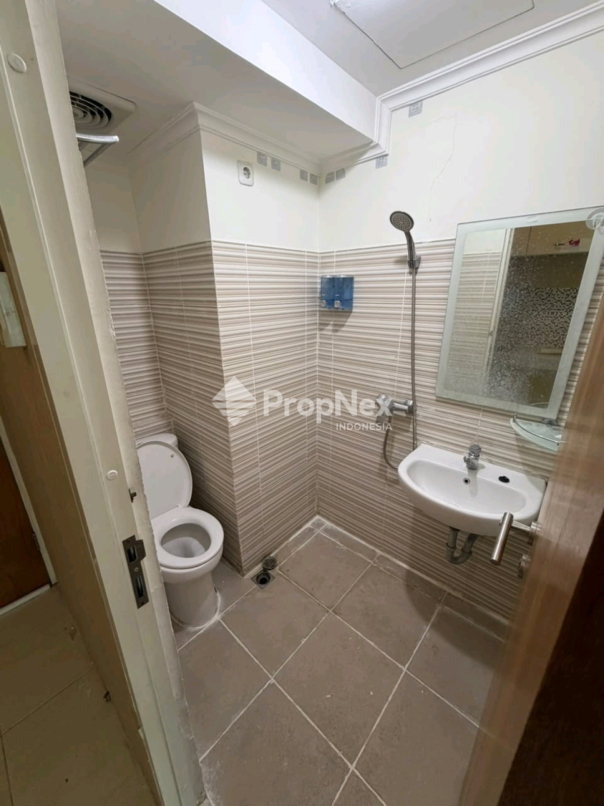 studio unit di Puncak bukit golf, Surabaya — foto 2