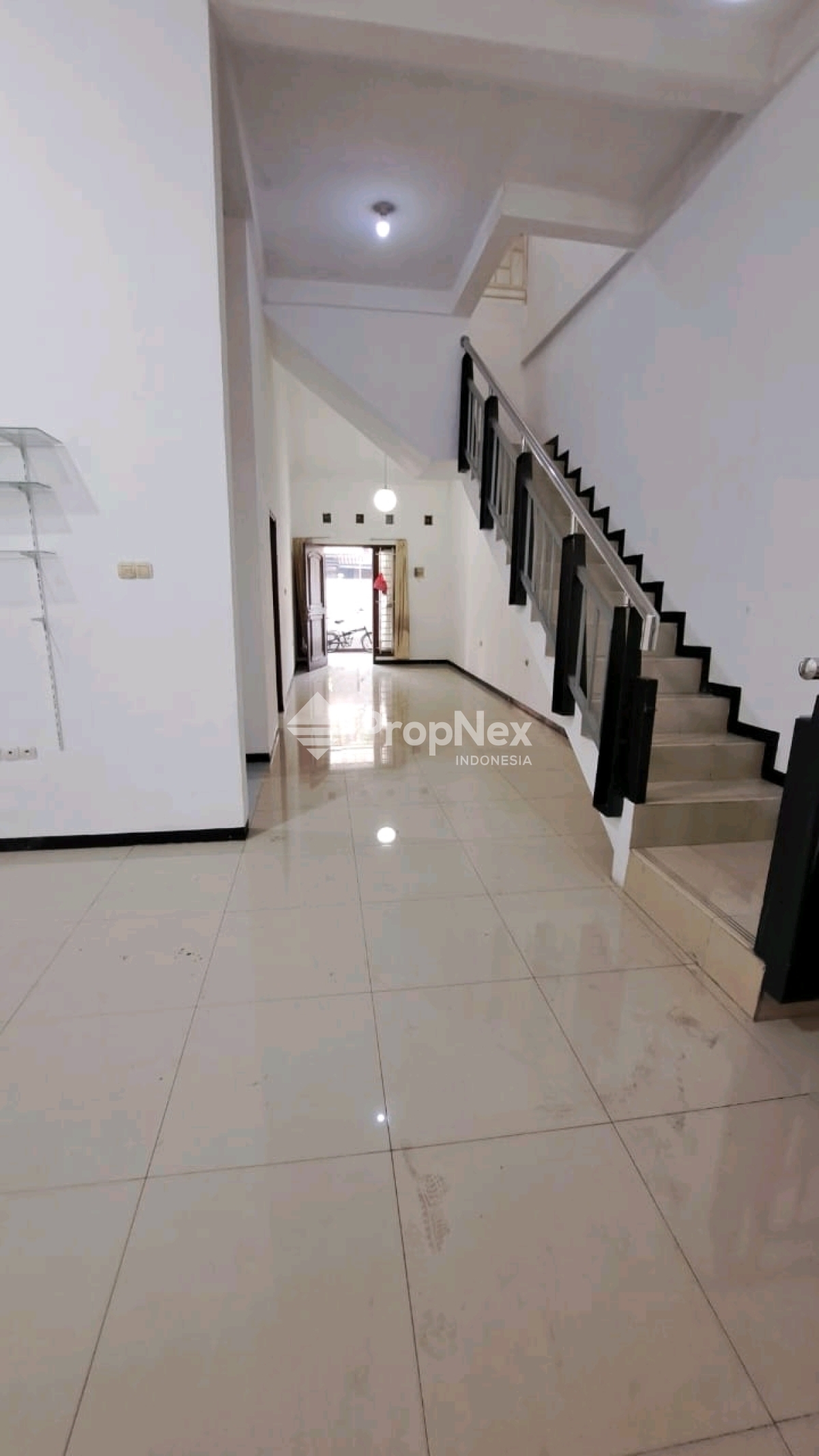 Jual Cepat Rumah Modern TKI 3 — foto 6
