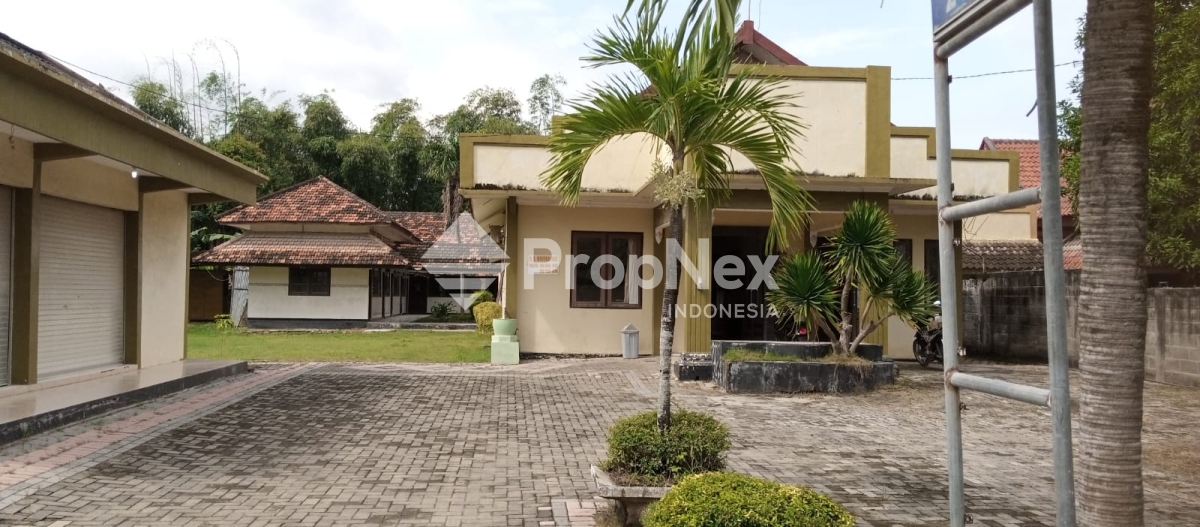 Rumah Pribadi dan Klinik Bagus di Gresik Lokasi Strategis — foto 2