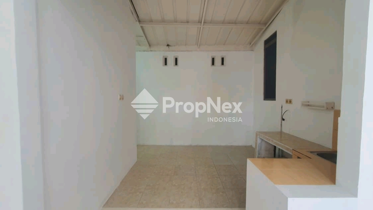 Dijual Cepat Rumah Depok Babadan Strategis 2KT — foto 4