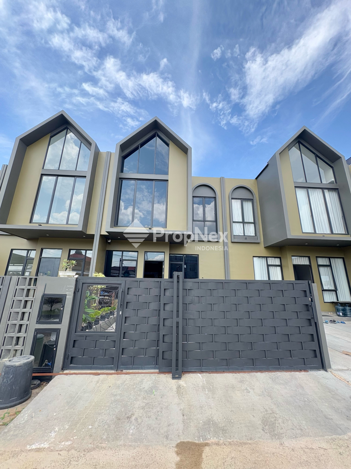 DiJual Rumah Summer Coast Tiban