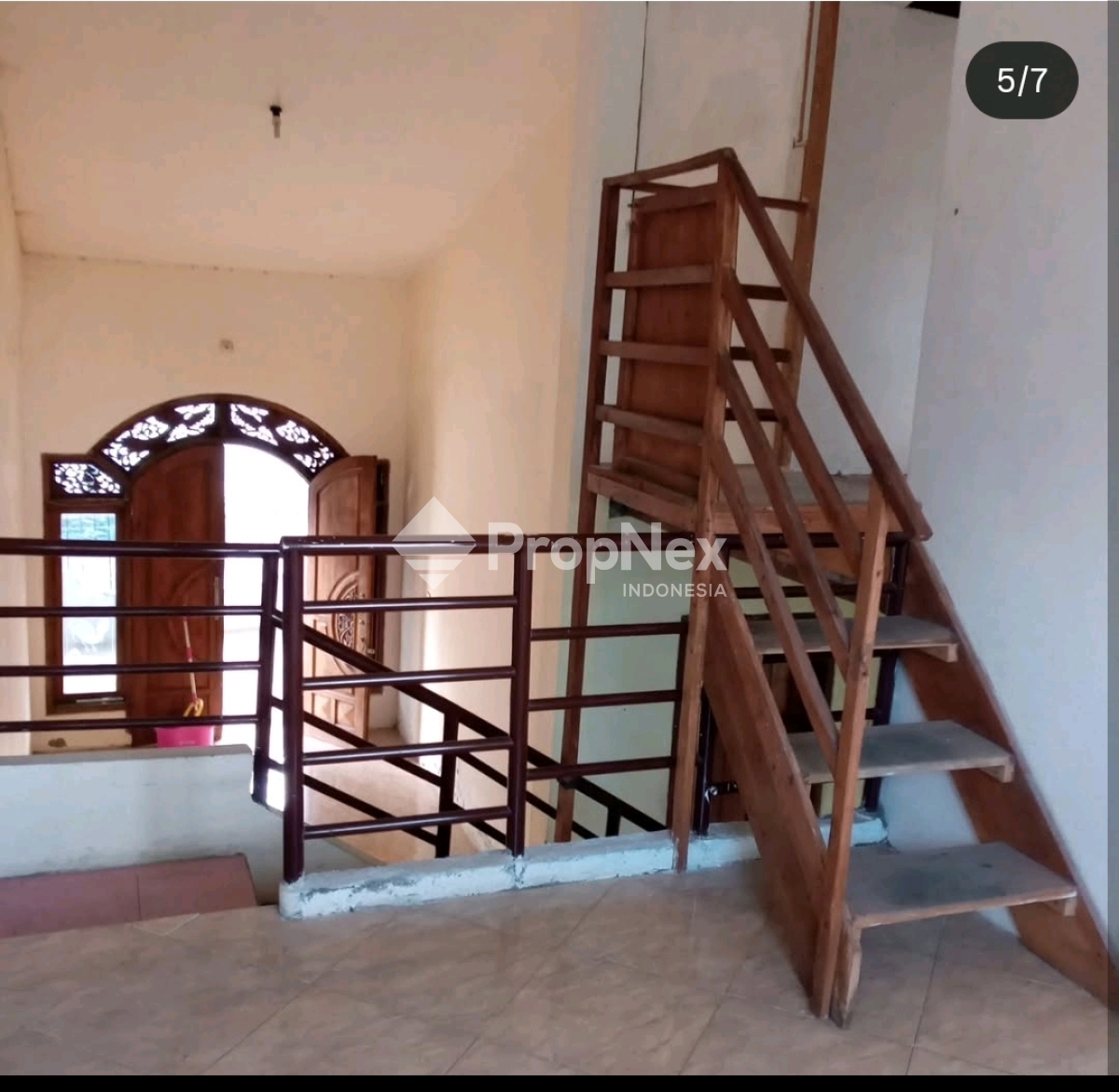 Vila Mewah Batu Luas Tanah 960m Dekat Wisata — foto 6