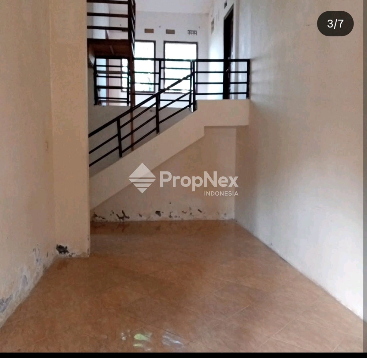 Vila Mewah Batu Luas Tanah 960m Dekat Wisata — foto 4