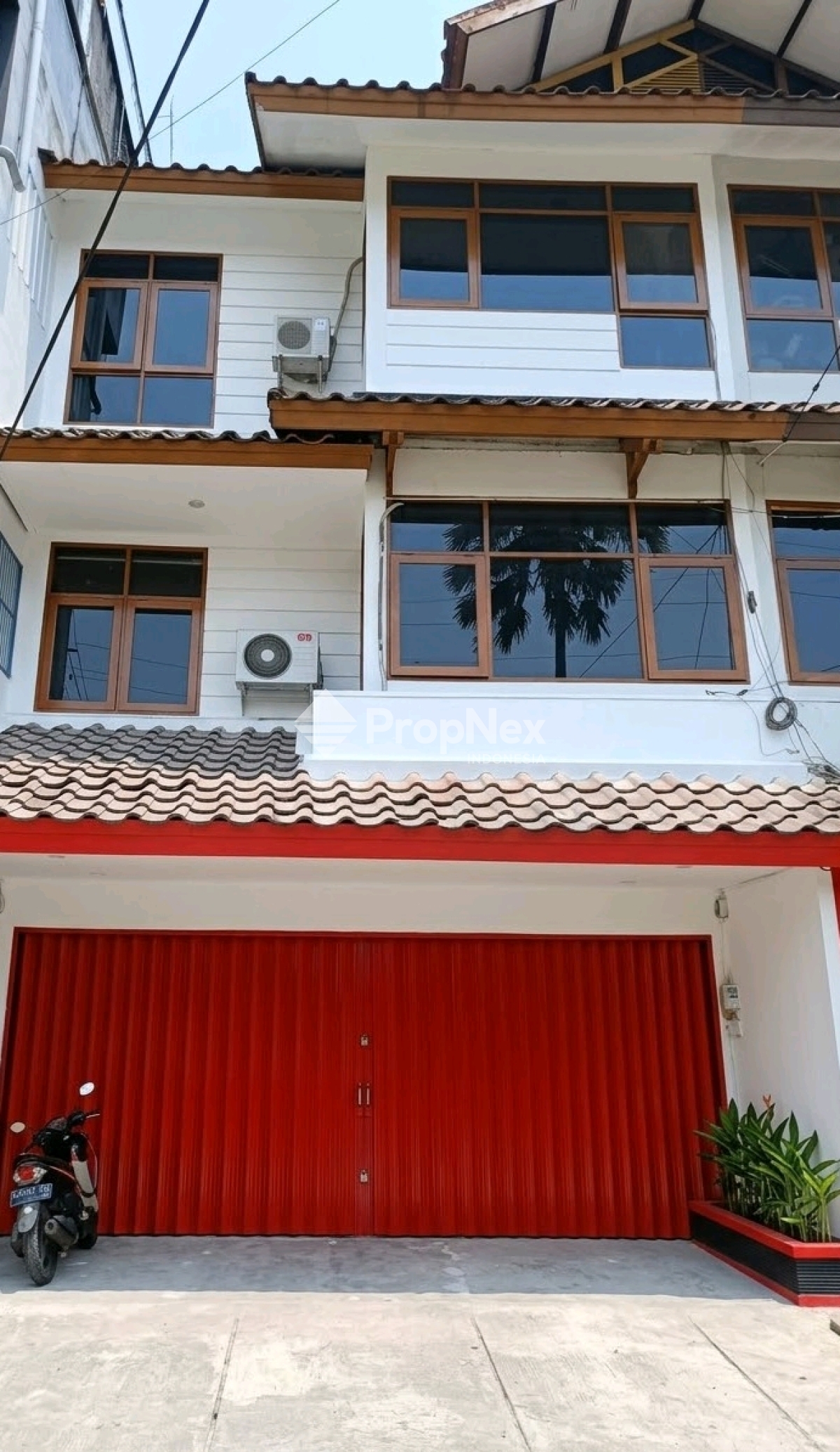 Sewa Ruko Besar di Batununggal — foto 9