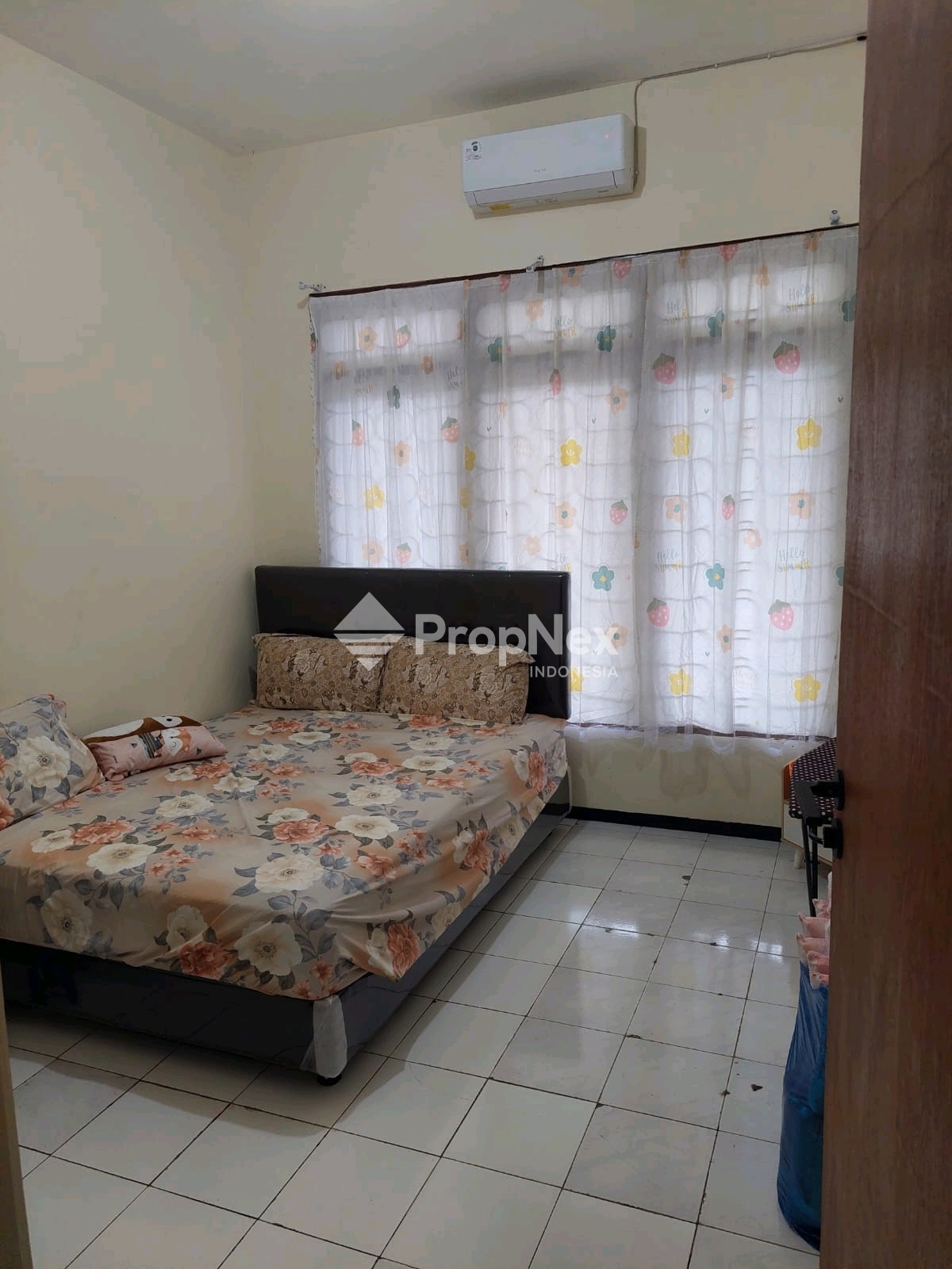taman pondok indah — foto 2