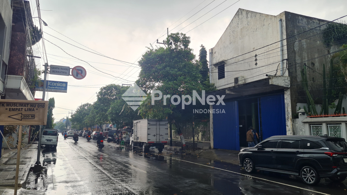Disewakan Ruko Strategis PB Sudirman Mojokerto
