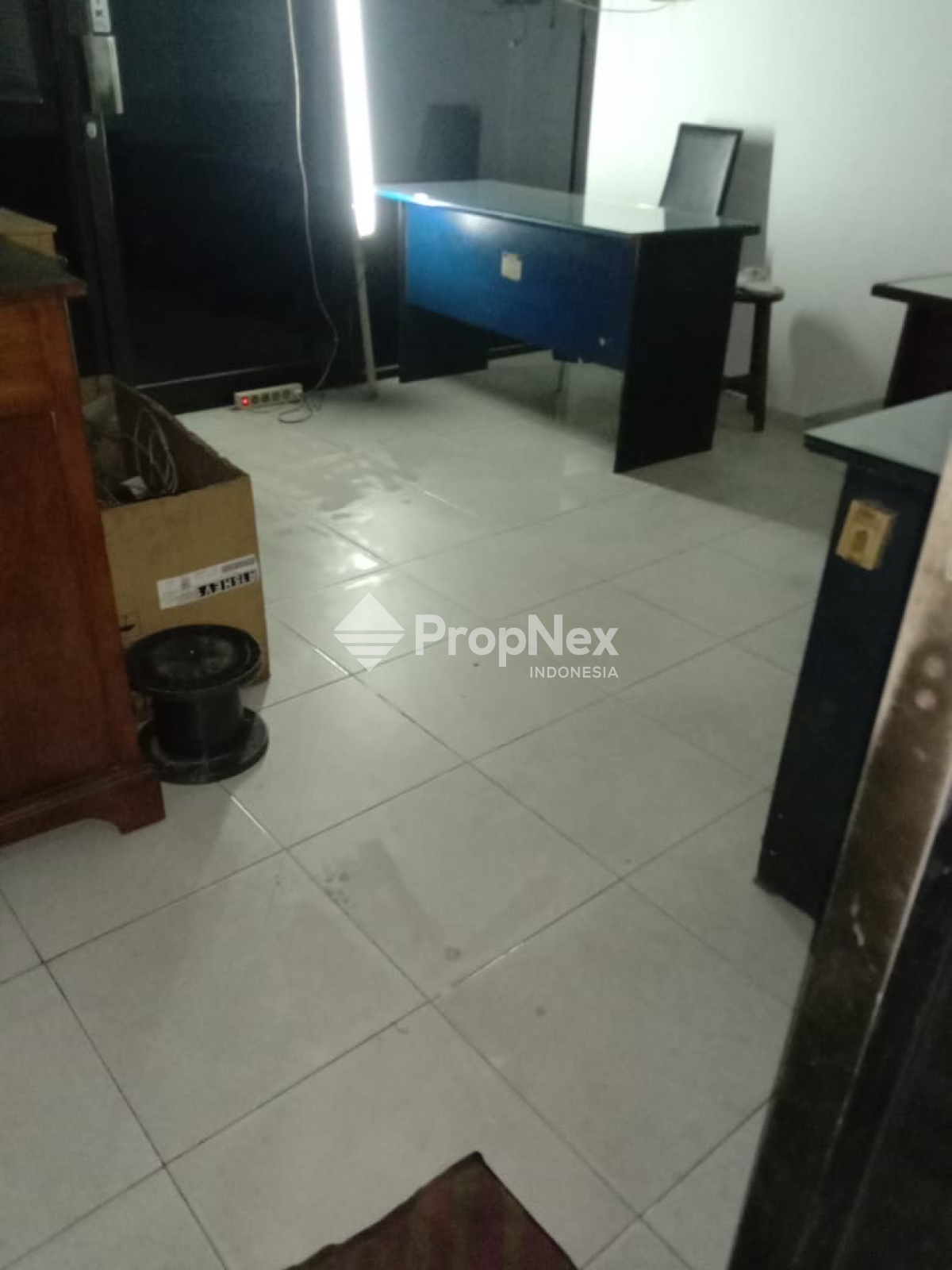 Disewakan Ruko Strategis PB Sudirman Mojokerto — foto 4