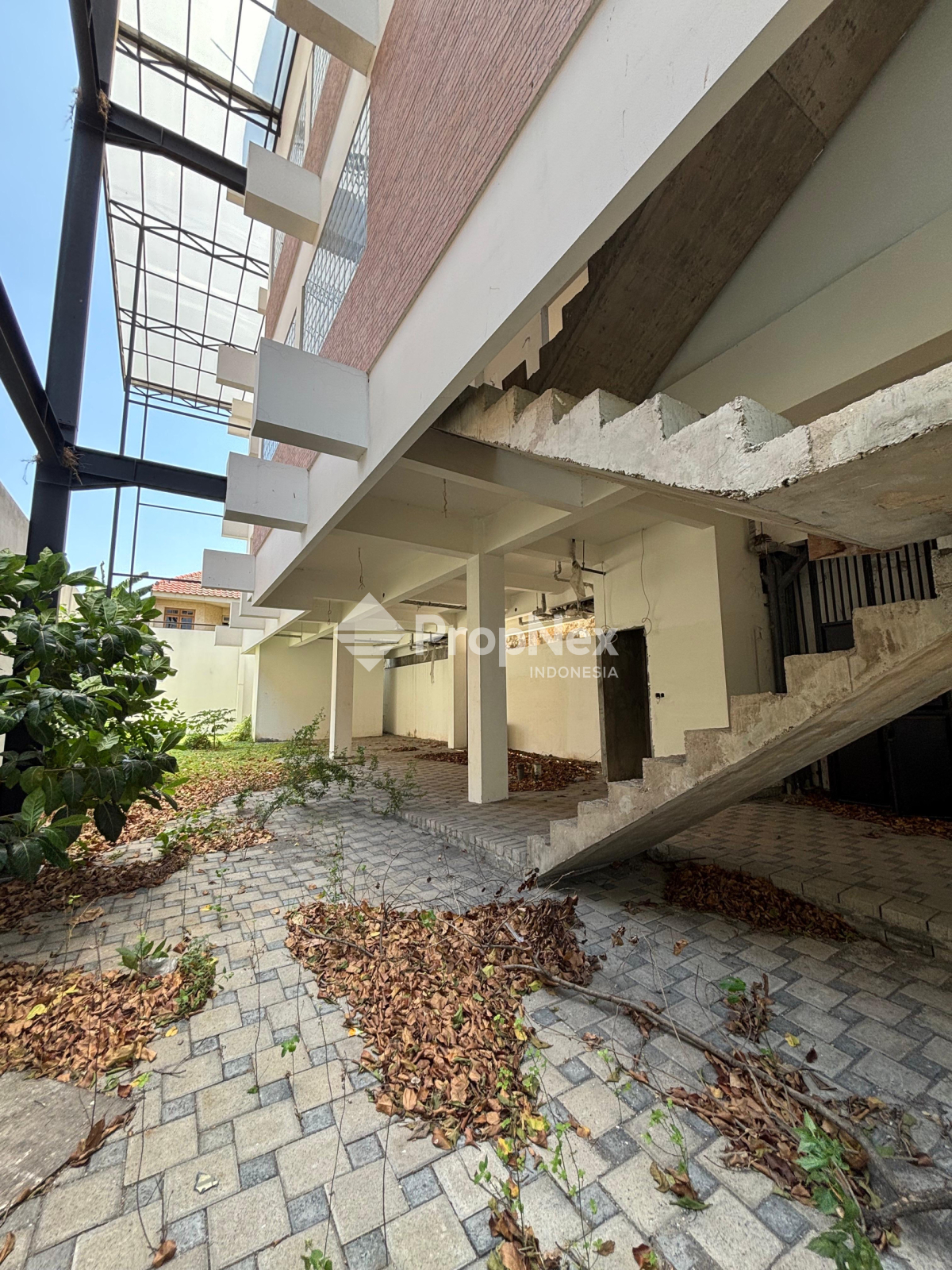 Dijual Tanah Ada Bangunan Kos Ruko Pinggir Raya Tengah Kota Sidoarjo — foto 3