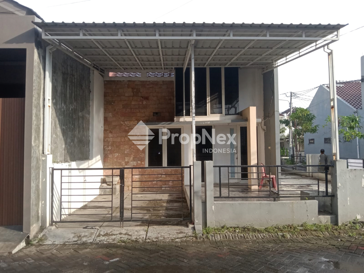 Dijual Rumah Greenlake Wonorejo Lokasi Strategis