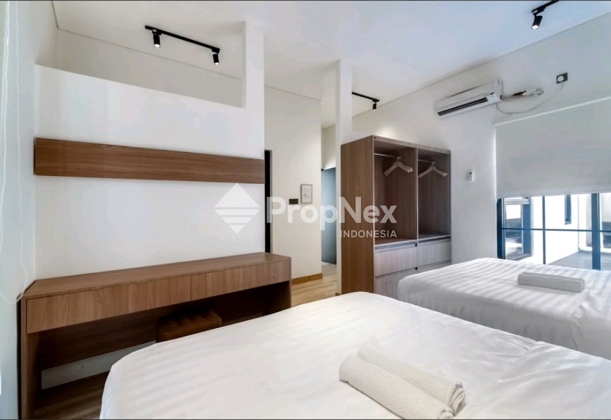 Rumah Mewah 5KT & Private Pool — foto 9