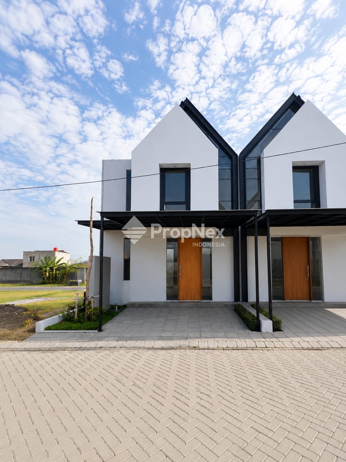 Rumah Royal Residence 2 Via Familia