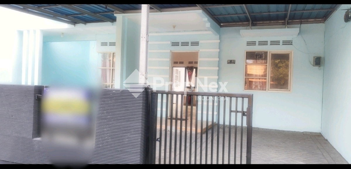puri indah dekat pasar suko