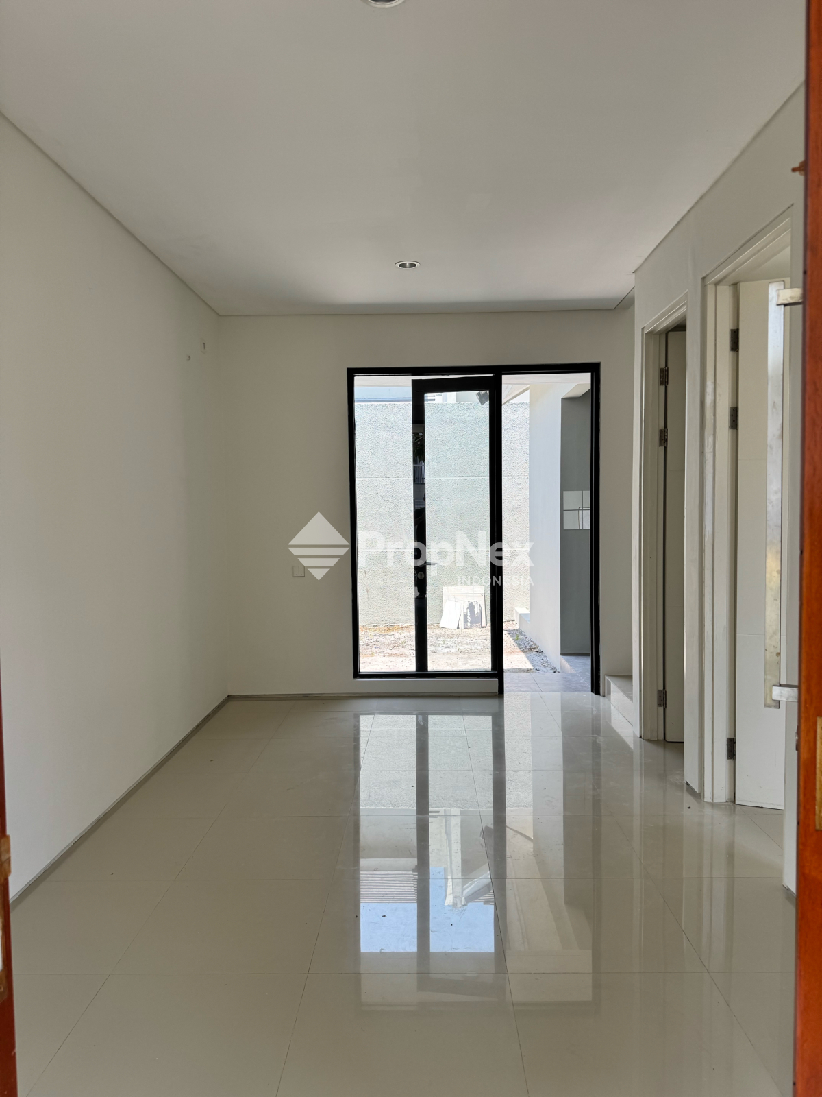 Full Renov North West Lake Ciputra Kasih — foto 2
