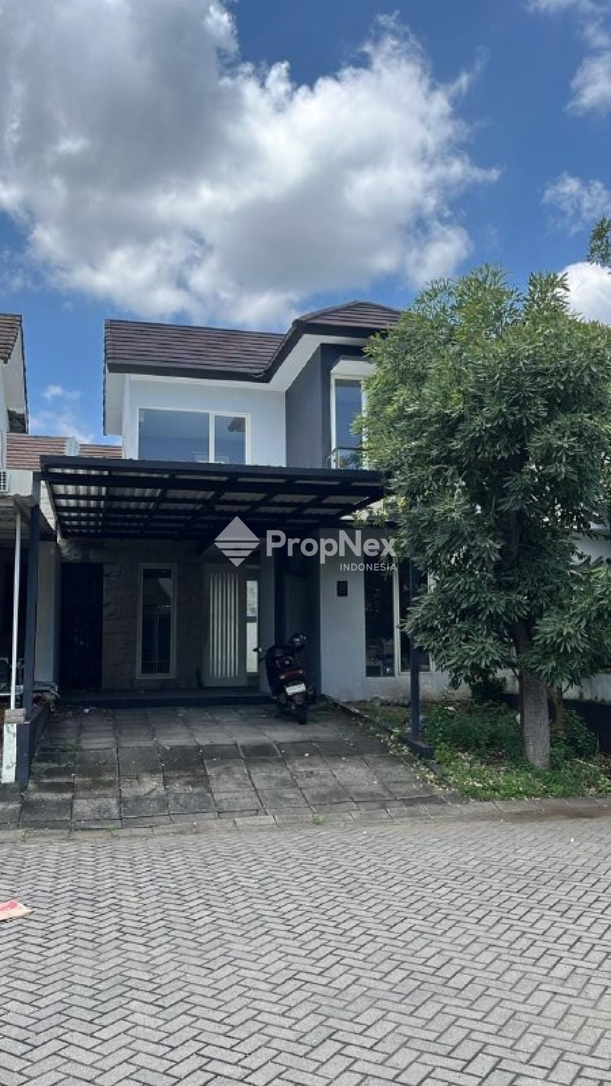 Rumah 2 Lantai Bagus Minimalis HGB di Citraland Utara — foto 5
