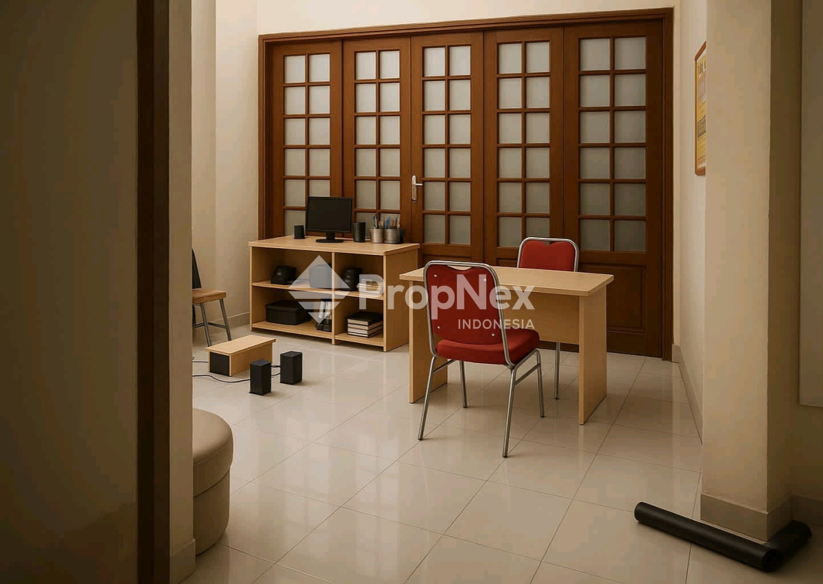 MURAH BUTUH RENOVASI Rumah Rungkut Asri Tengah dekat Purimas — foto 2