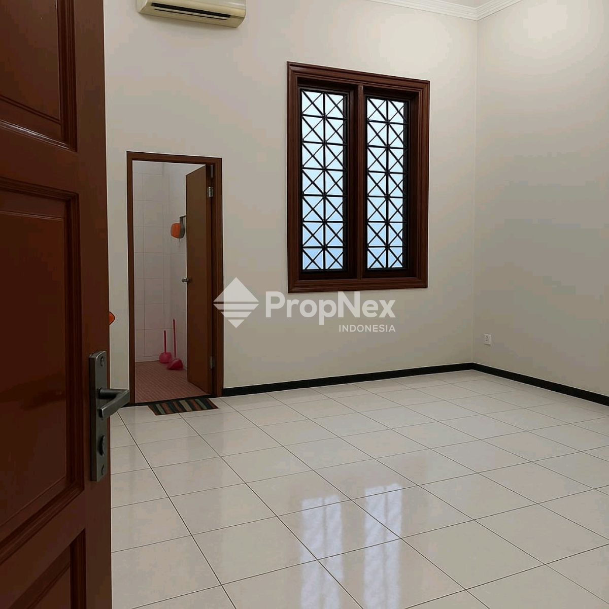 MURAH BUTUH RENOVASI Rumah Rungkut Asri Tengah dekat Purimas — foto 10
