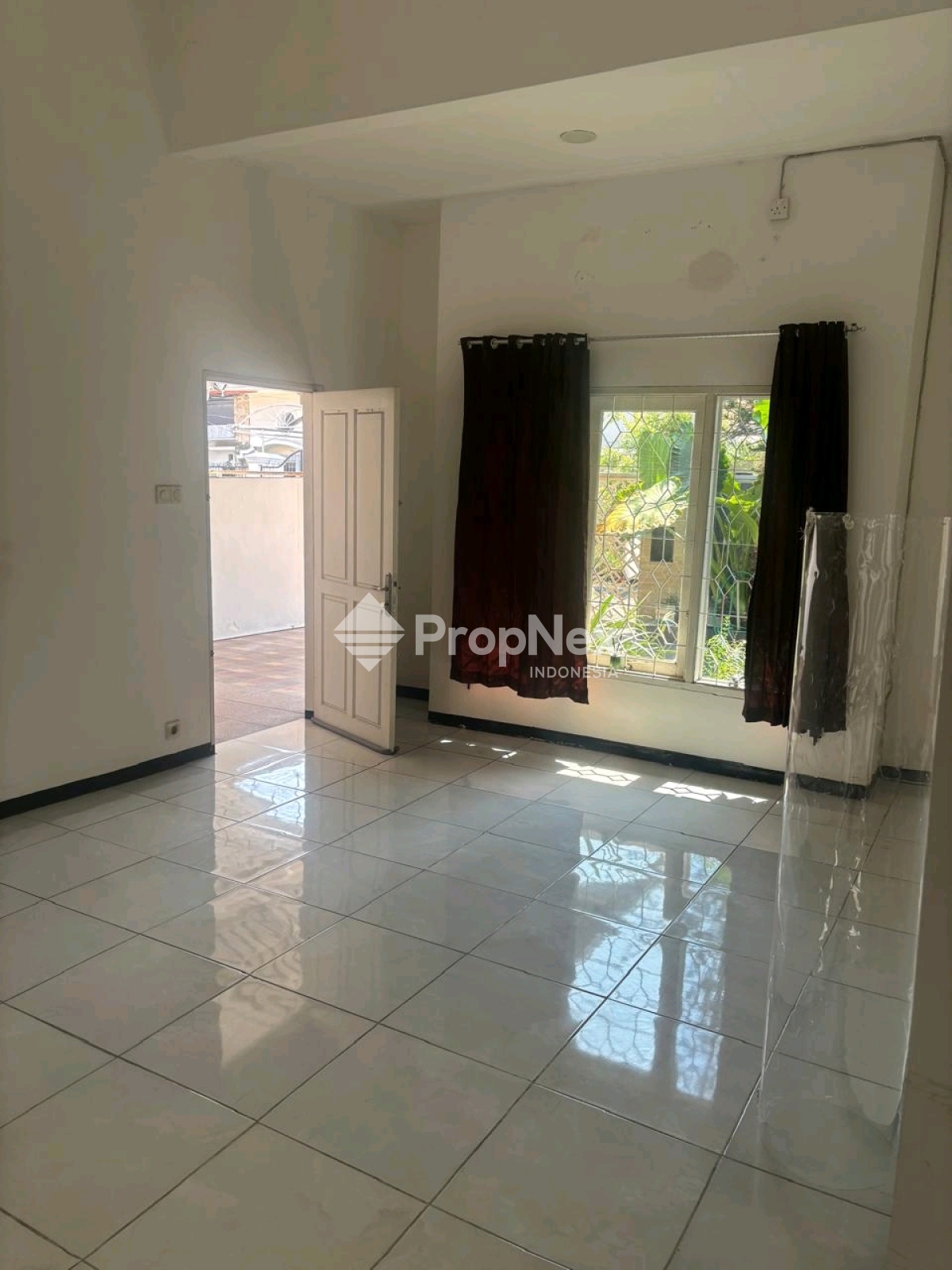 Nginden Intan Surabaya — foto 2