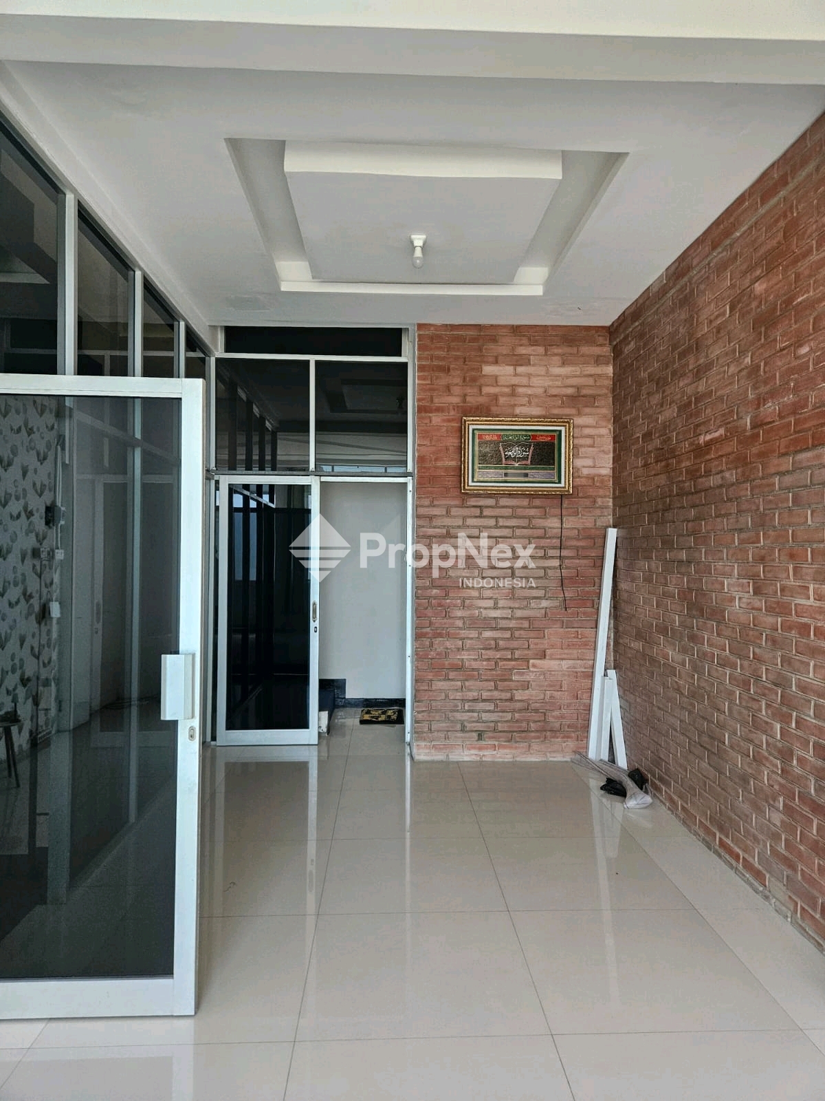 Ruko Strategis Klampis Megah Surabaya 3 lantai — foto 7