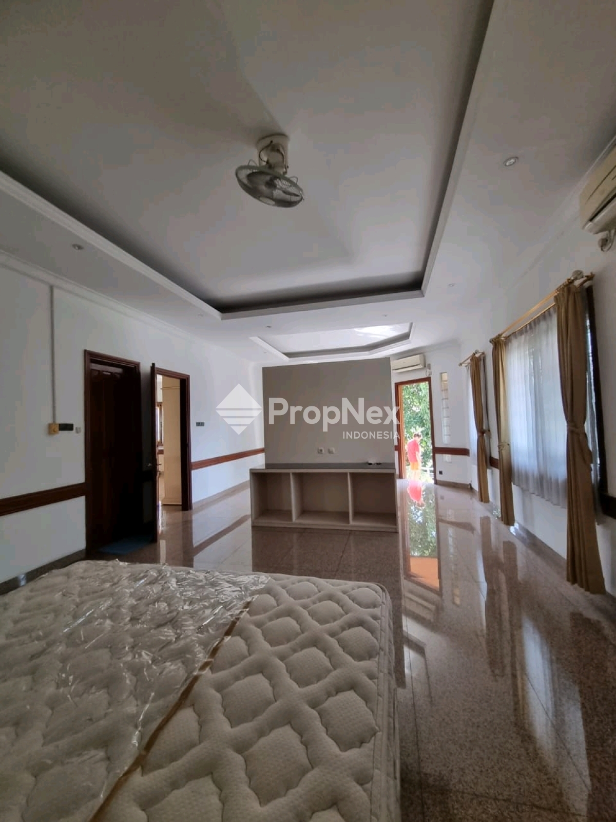 JUAL/SEWA RUMAH GRAHA FAMILY — foto 10