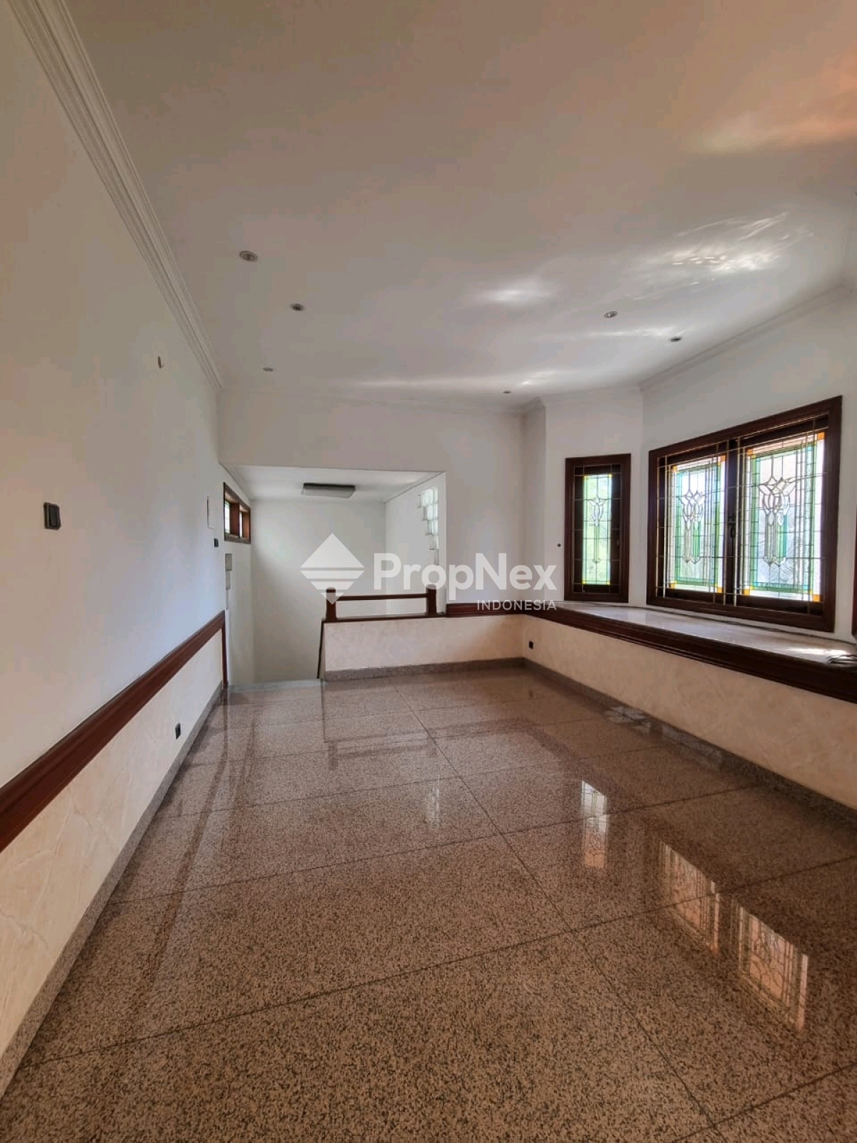JUAL/SEWA RUMAH GRAHA FAMILY — foto 8