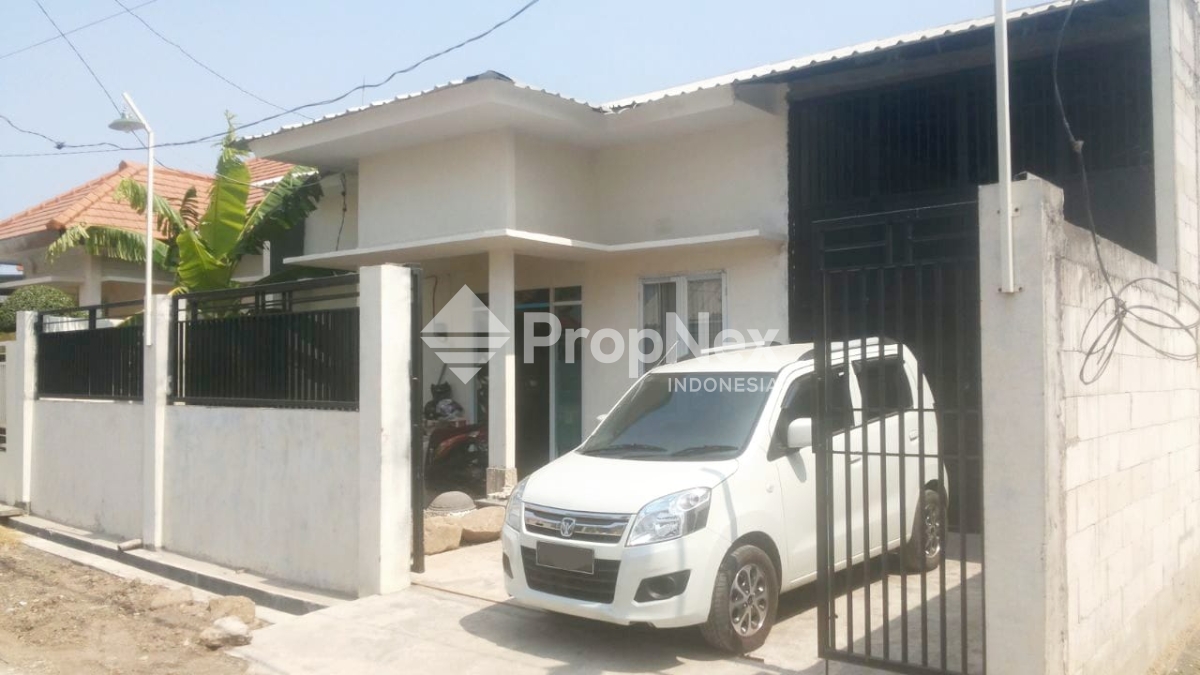 Gudang + Rumah Bagus SHM di Randegansari Lokasi Strategis
