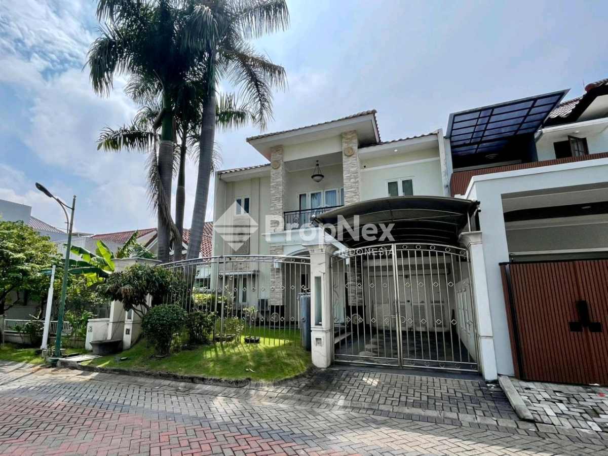Rumah International Village Citraland Utama - bisa Nego Tipis