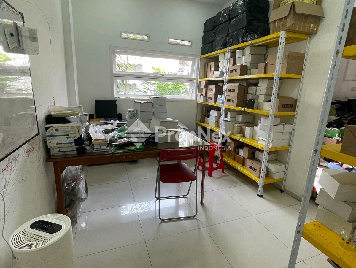 Rumah Minimalis Jual Cepat Cihampelas Bandung Dekat Pusat Kota — foto 9