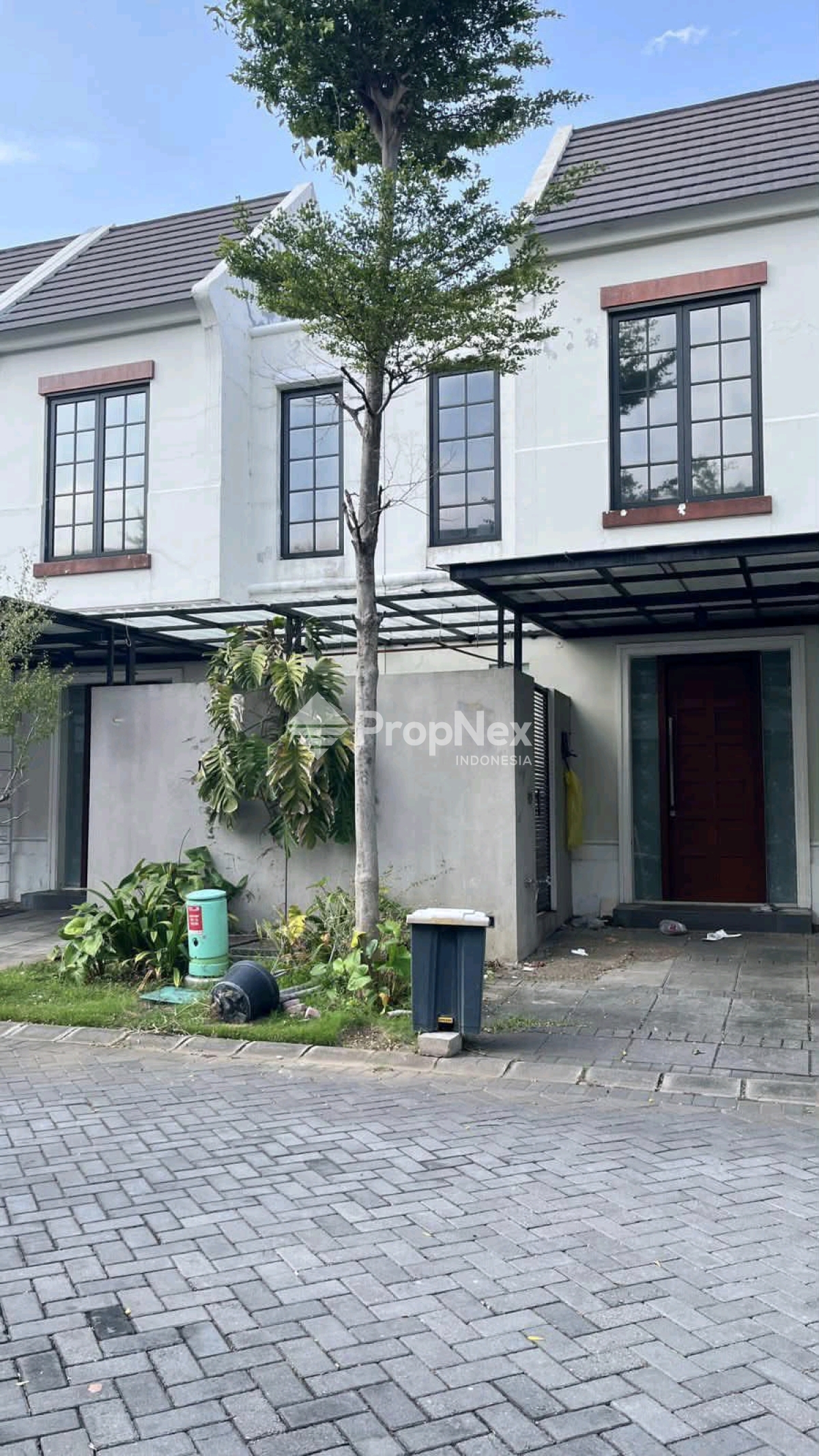 Rumah Baru Minimalis di Grand Harvest Wiyung dekat Royal Residence