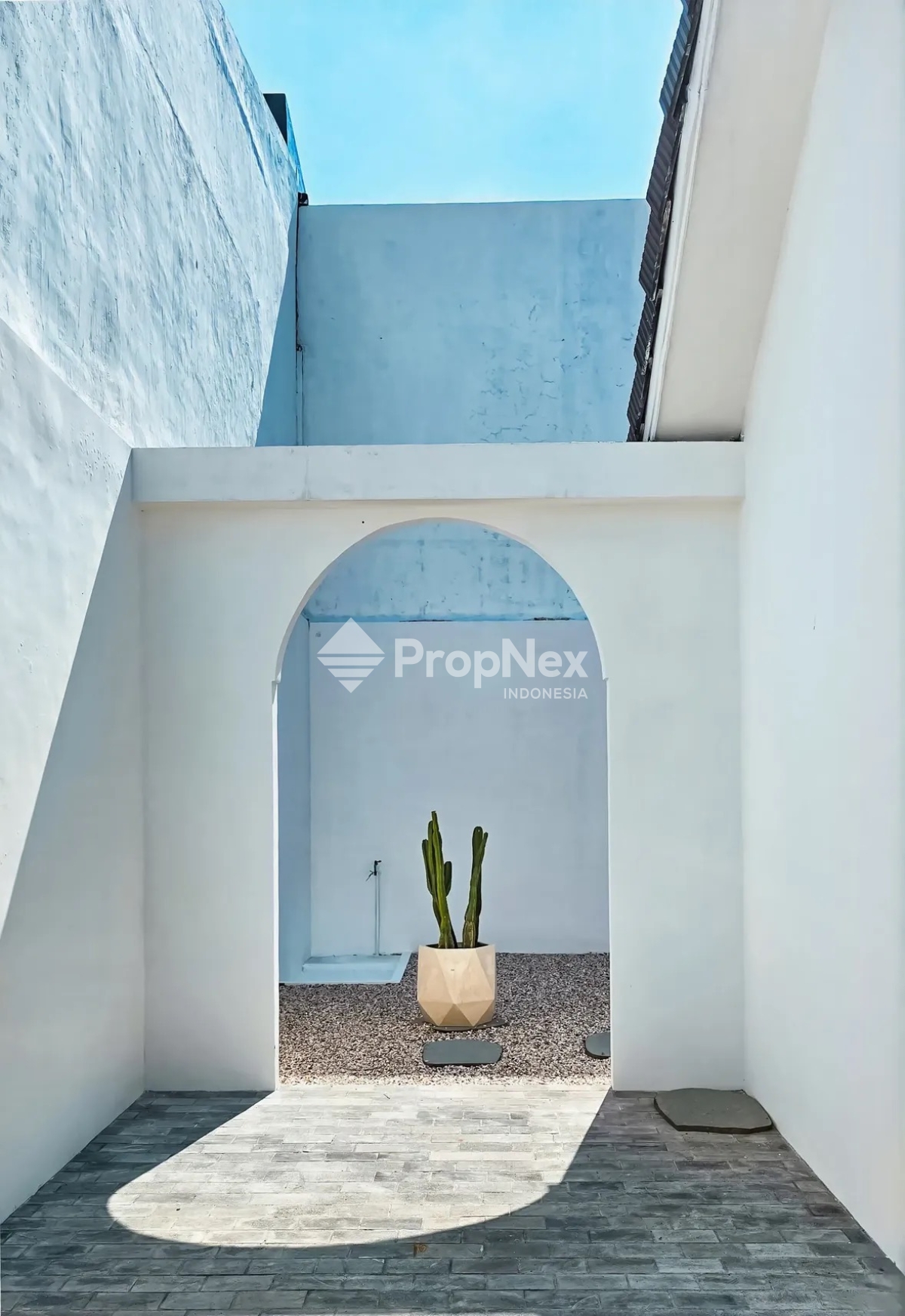 PERUMAHAN BY CIPUTRA GROUP — foto 2