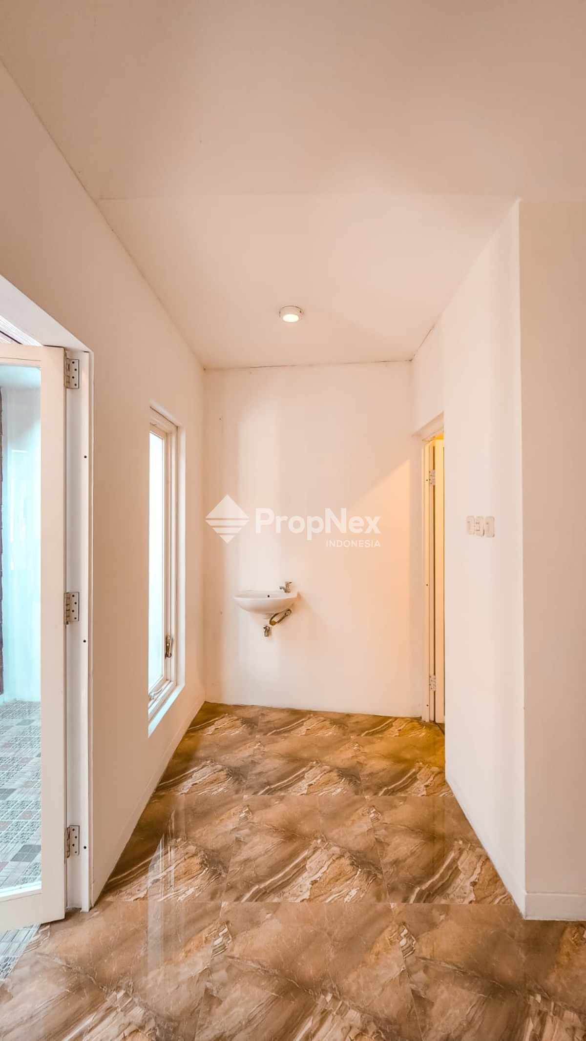 PERUMAHAN BY CIPUTRA GROUP — foto 4