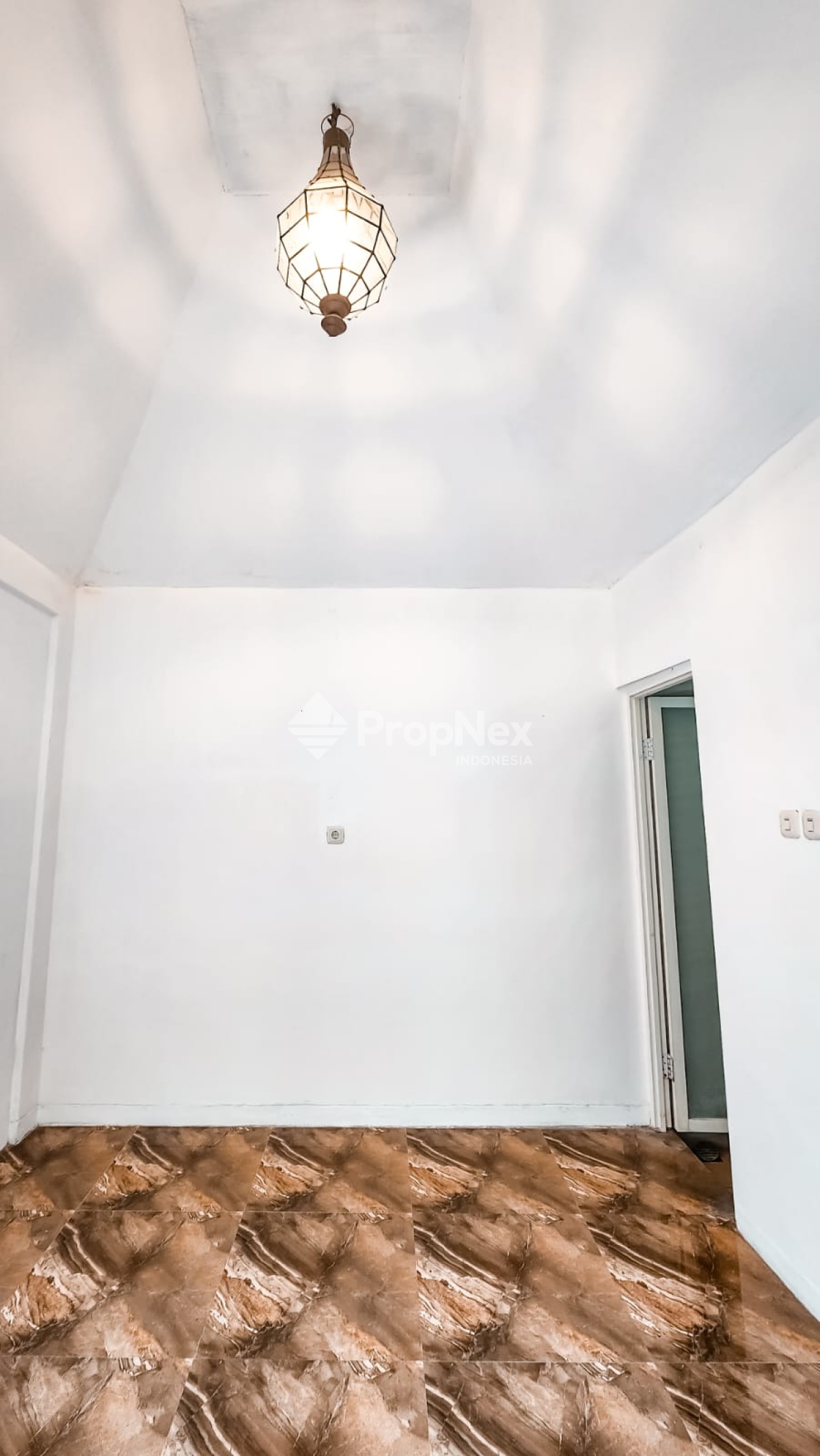 PERUMAHAN BY CIPUTRA GROUP — foto 6