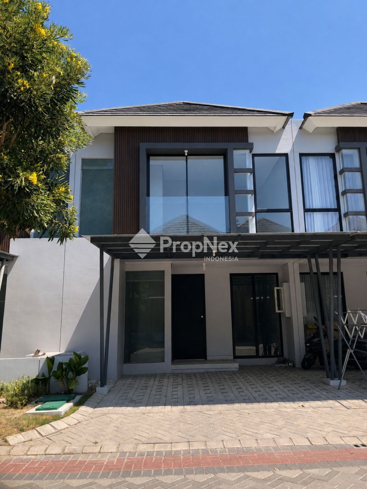 Rumah Grand Pakuwon Cluster Gladstone