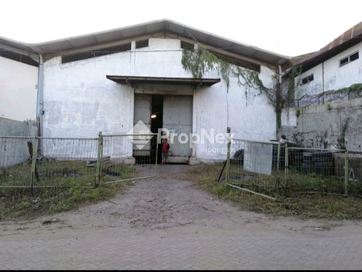 Gudang Tambak Osowilangun Pergudangan — foto 4