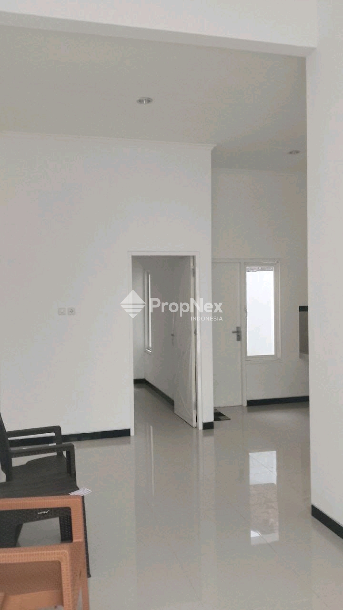 Rumah Modern Betro Sidoarjo Dekat Juanda Harga Terbaik — foto 2